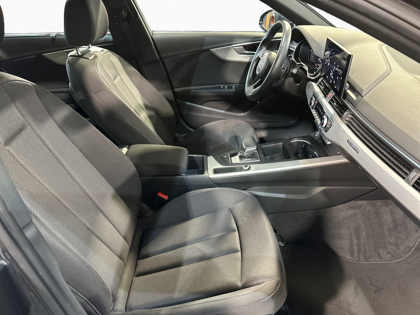 Audi A4 40 TDI QUATT LED+MMI NAVI+KAMERA+ALU+VC PLUS+