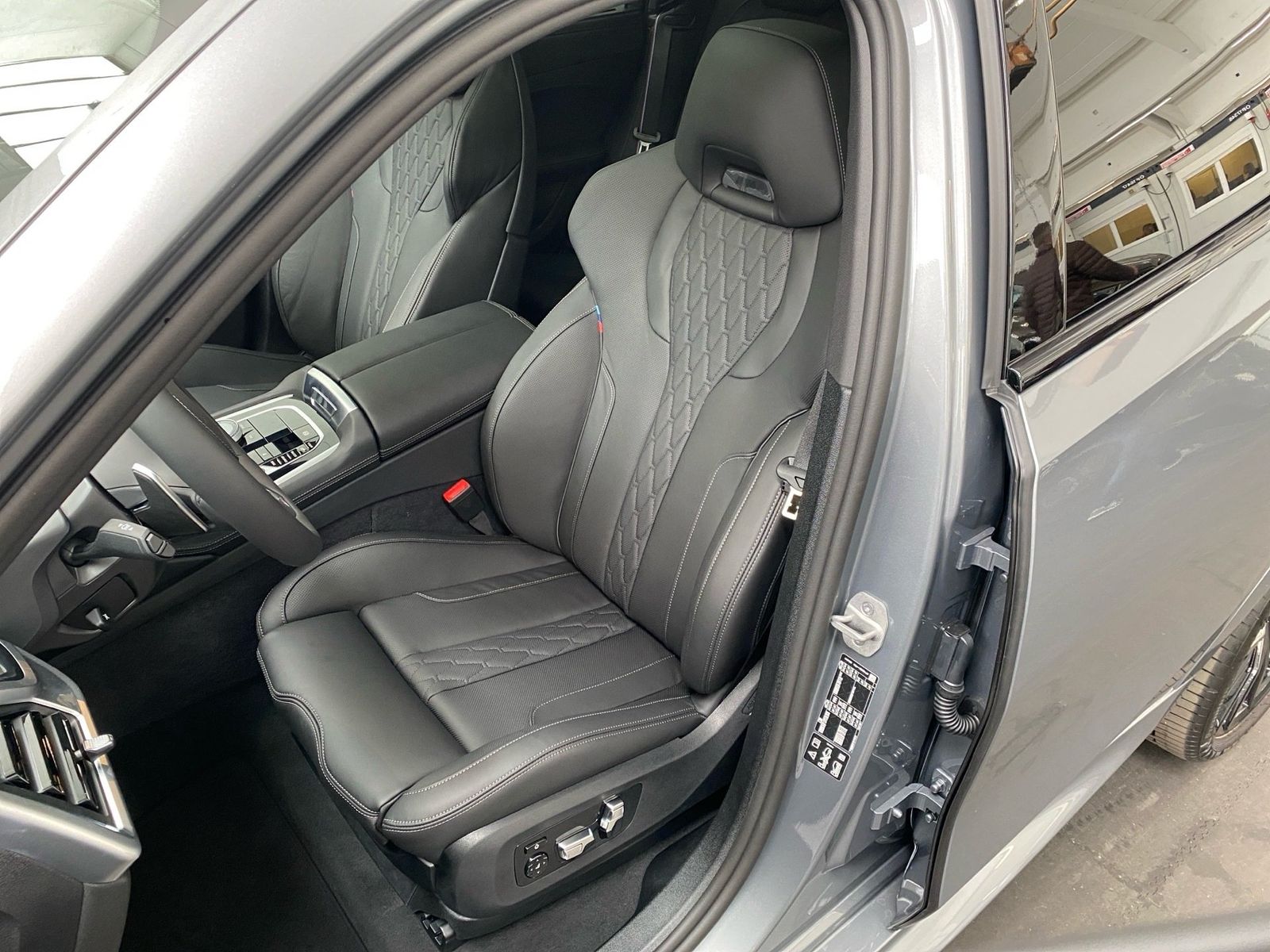 BMW X6 xDrive40d M Sport 360° AHK Pano SHZ Air Bo&Wi