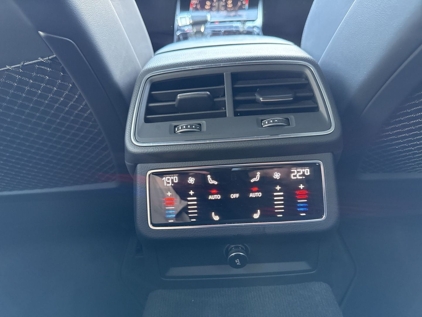 Audi RS6 Avant 4.0 TFSI quattro StandHZG Navi Leder D