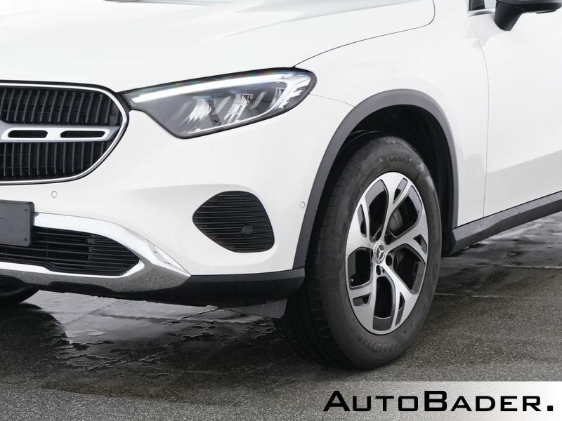 Mercedes-Benz GLC 300 e 4M Advanced+ PSD AHK DISTR LED RFK Tot