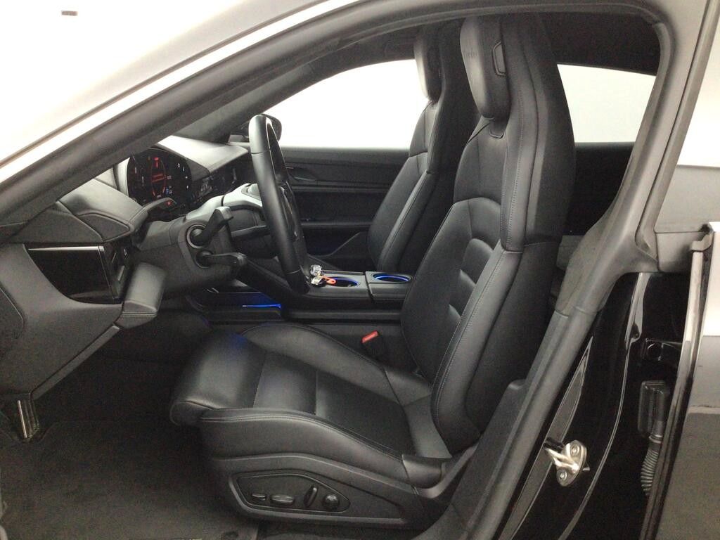 Porsche Taycan Cross Turismo Turbo PANO/BOSE/HUD/21"/ACC