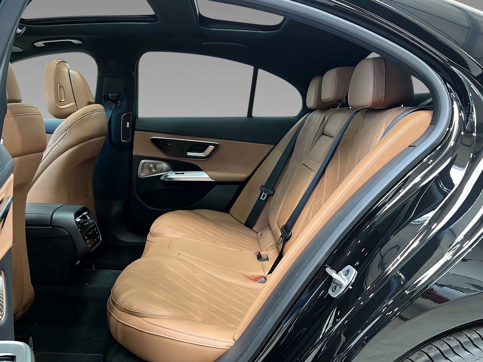 Mercedes-Benz E 450 d 4M+AMG+LEDER+PREMIUM+AHK+STANDHEIZUNG