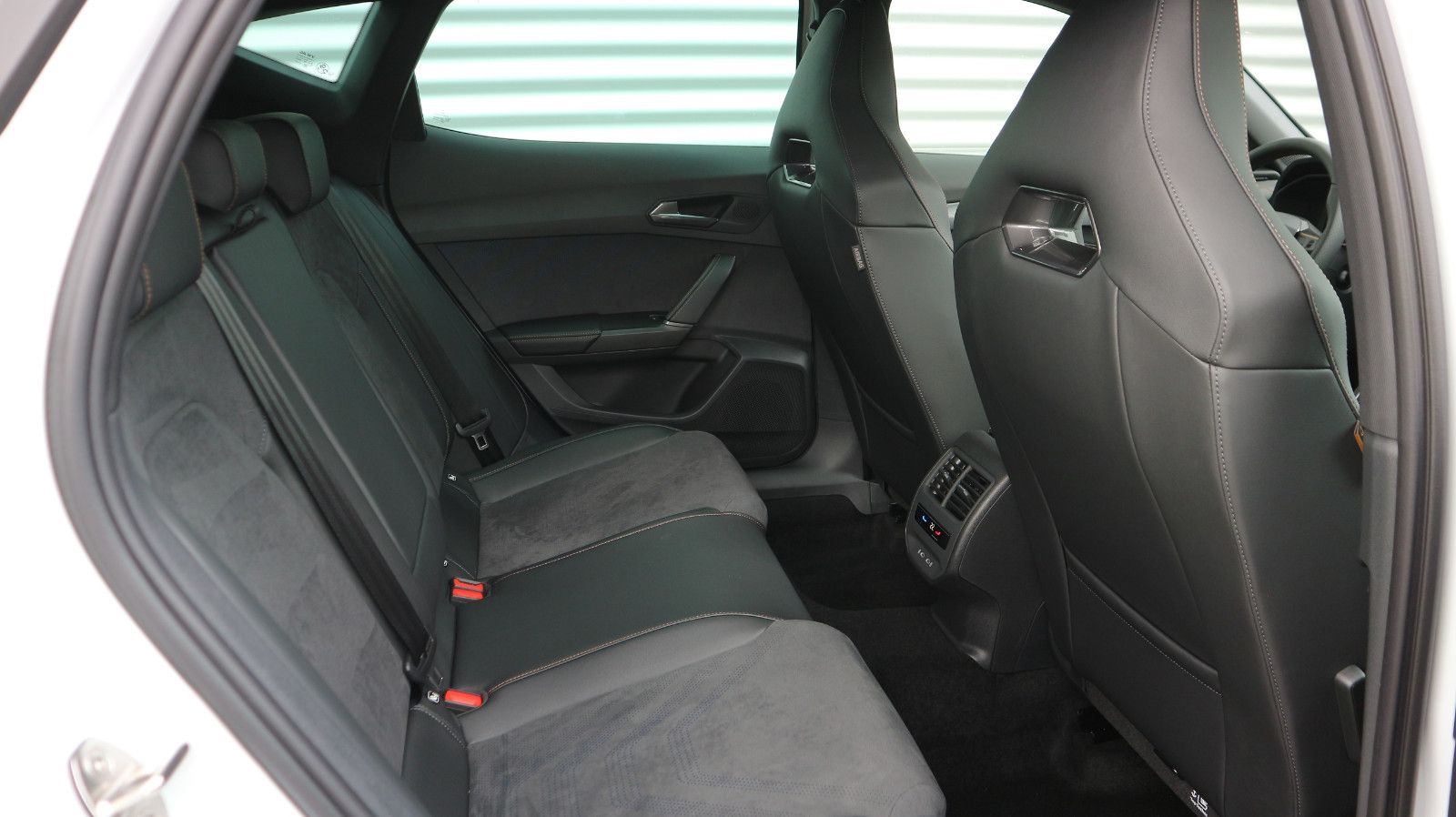 Cupra Formentor VZ 2.0 TSI 245 kW 4Drive - Samsaru's Car Outlet