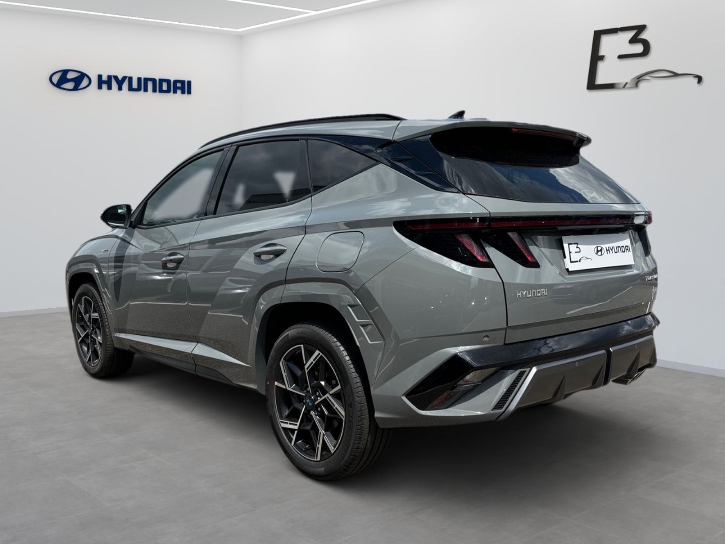 Hyundai Tucson Hybrid 2WD N Line - Samsaru's Car Outlet