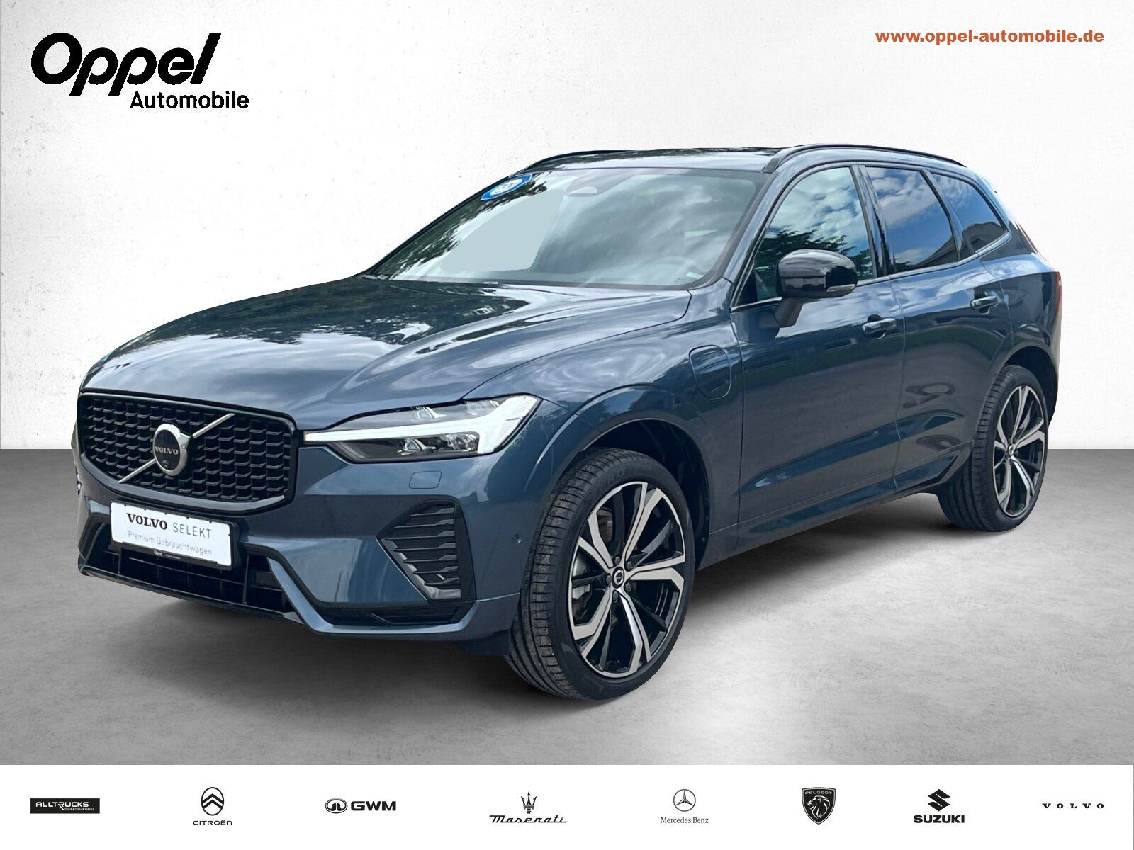 Volvo XC 60 T8 AWD Ultimate Dark AHK+RFK+PANO+SITZHZG