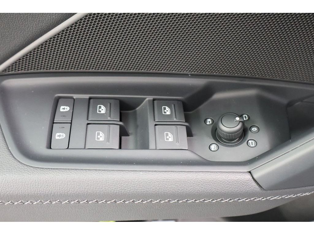 Audi A3 Sportback 30 TFSI S-line S-tronic,Navi,LED,PD