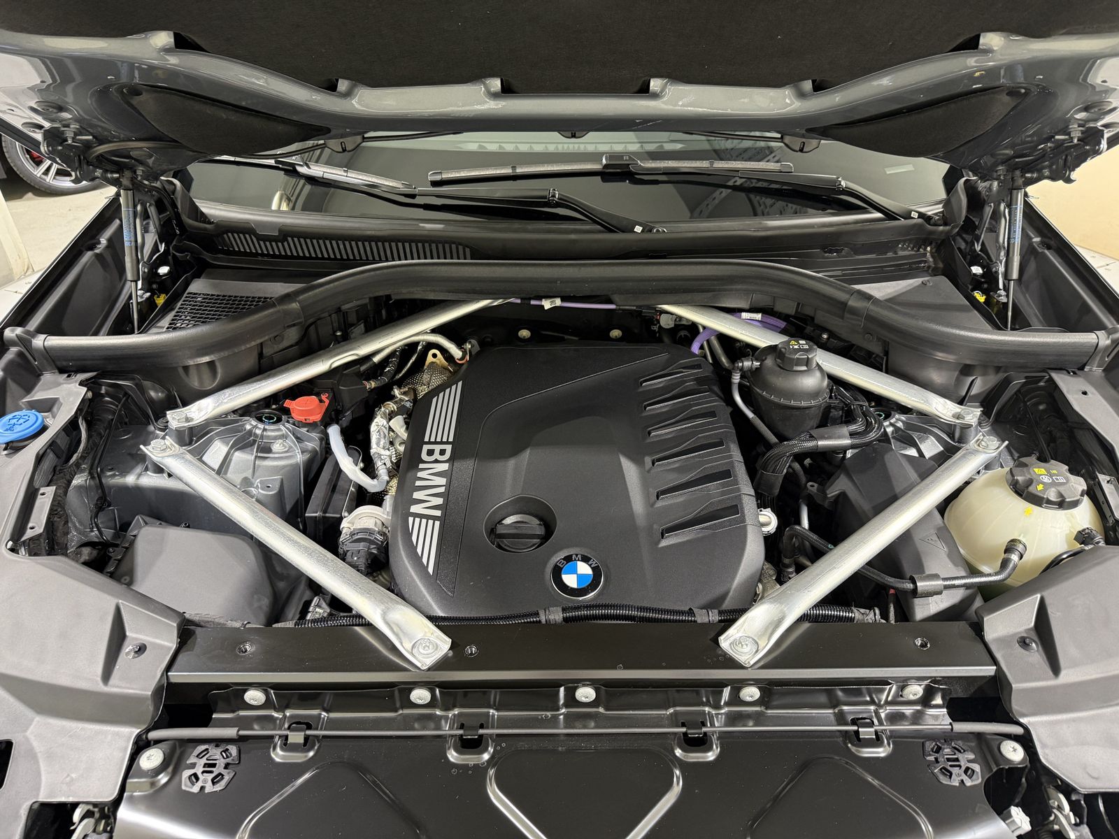 BMW X5 xDrive40d M Sportpaket Luftfeder AHK ACC 360°