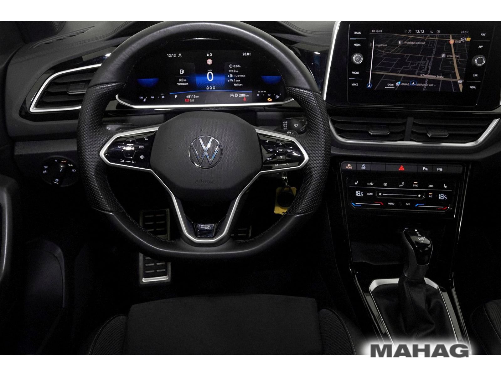 Volkswagen T-ROC 1.5 TSI R-Line - Samsaru's Car Outlet