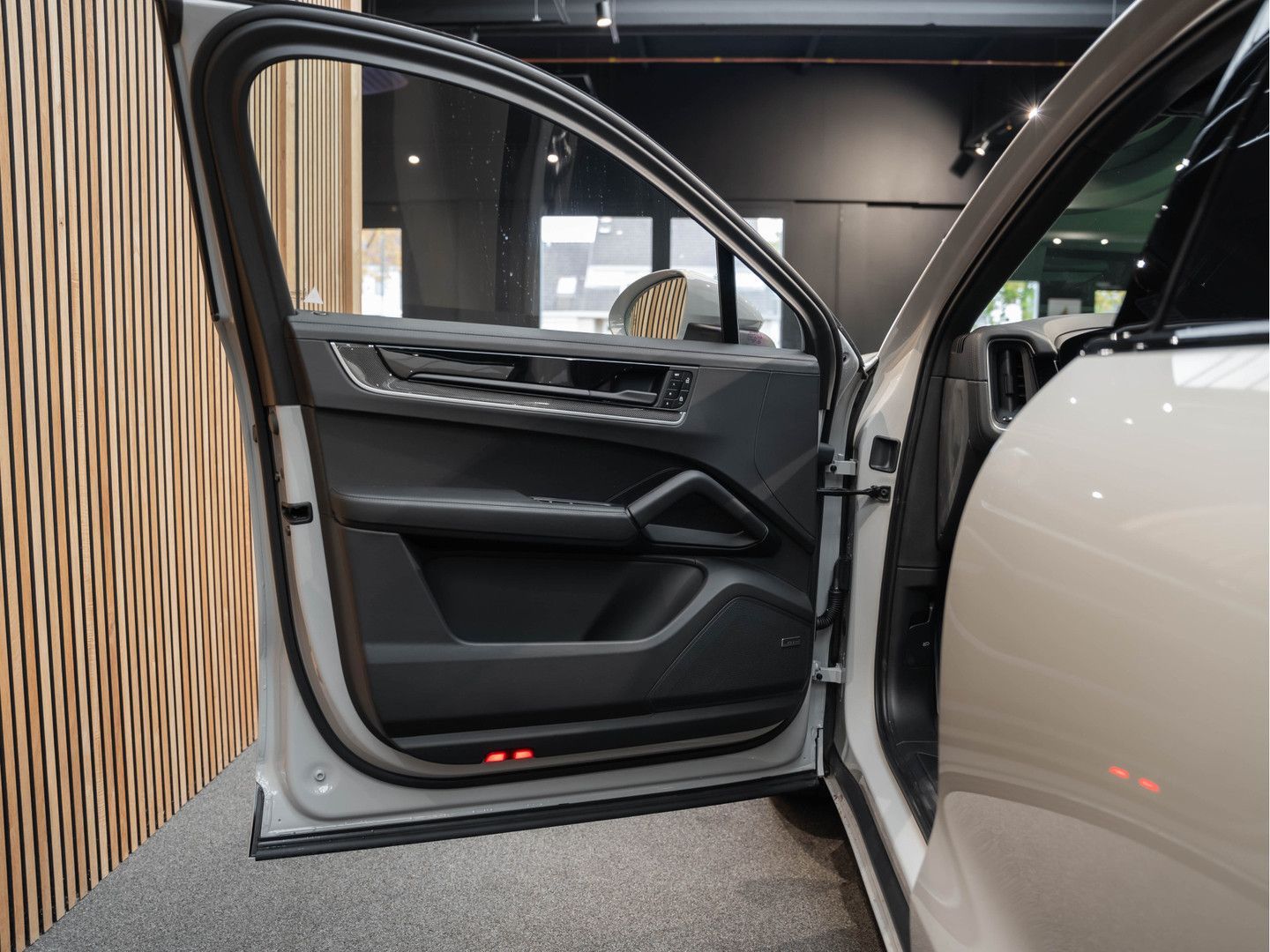 Porsche Cayenne Coupé E-Hybrid Carbon 3.0 E-Hybrid Pano