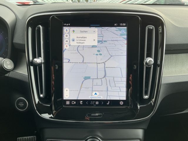 Volvo XC40 B4 Plus Bright AWD AHK LEDER STANDHZ