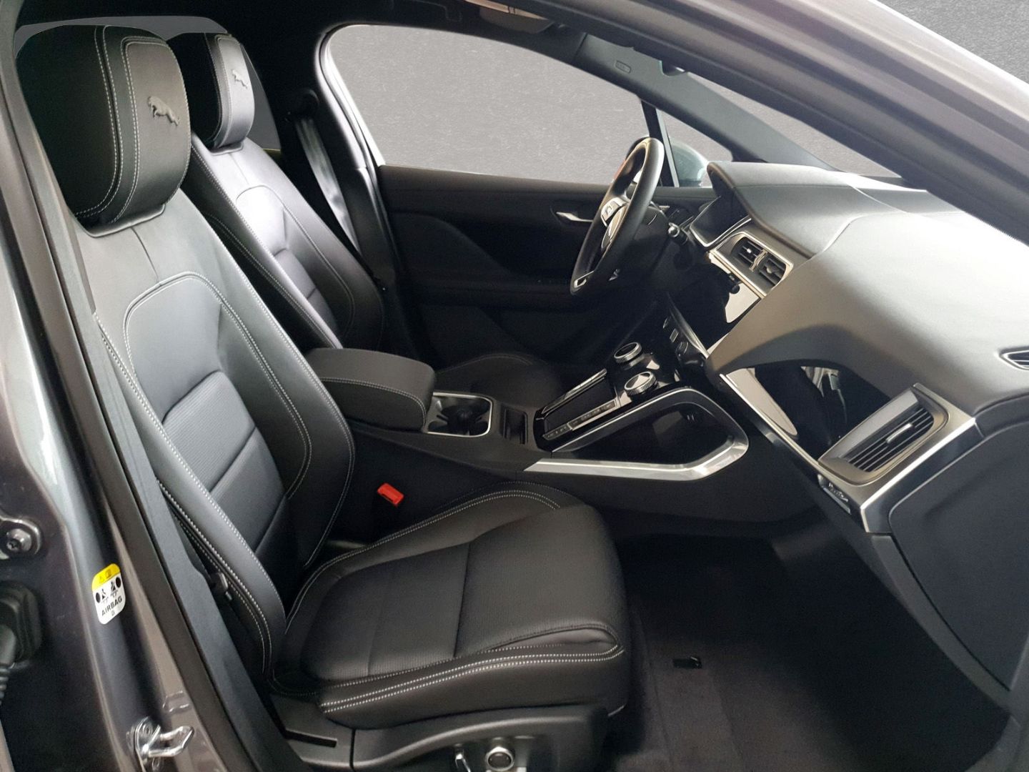 Jaguar I-Pace EV400 S