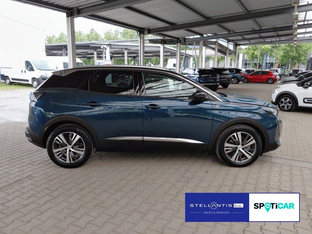 Peugeot 3008 Hybrid 225 Roadtrip *Standhzg.*Navi*LED*RFK
