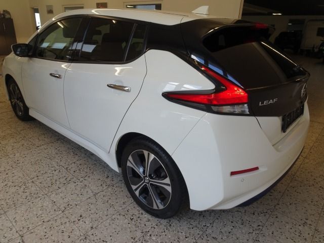 Nissan Leaf N-Connecta - Samsaru's Car Outlet