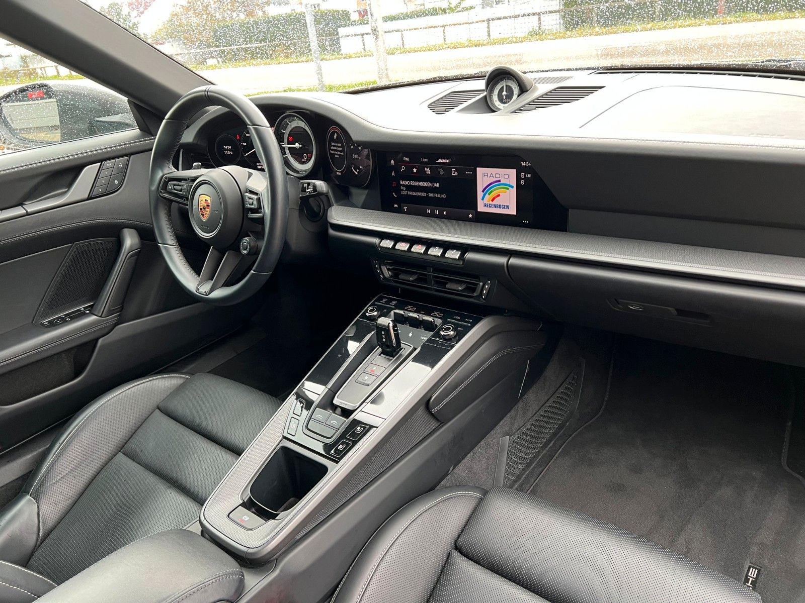 Porsche 911 Targa 4 *Sport-Design-Pkt*/MATRIX/360°/VOLL