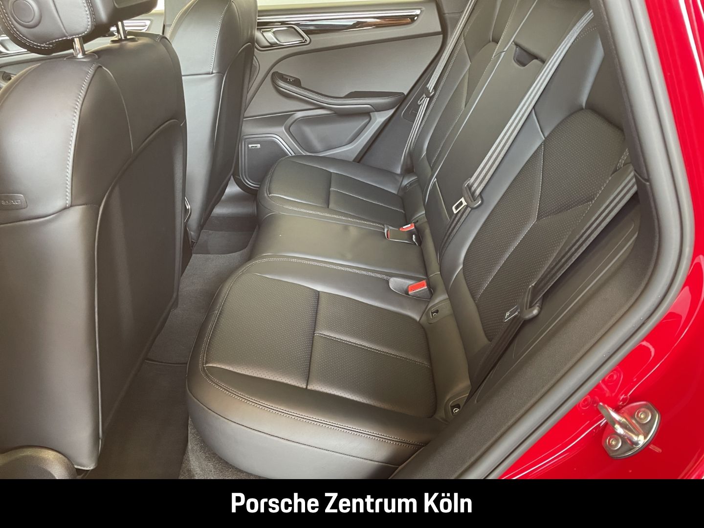 Porsche Macan S BOSE Sportabgasanlage Panoramadach LED