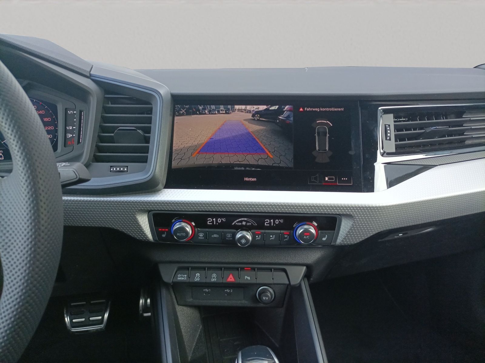 Audi A1 Sportback S line 35 TFSI 110(150
