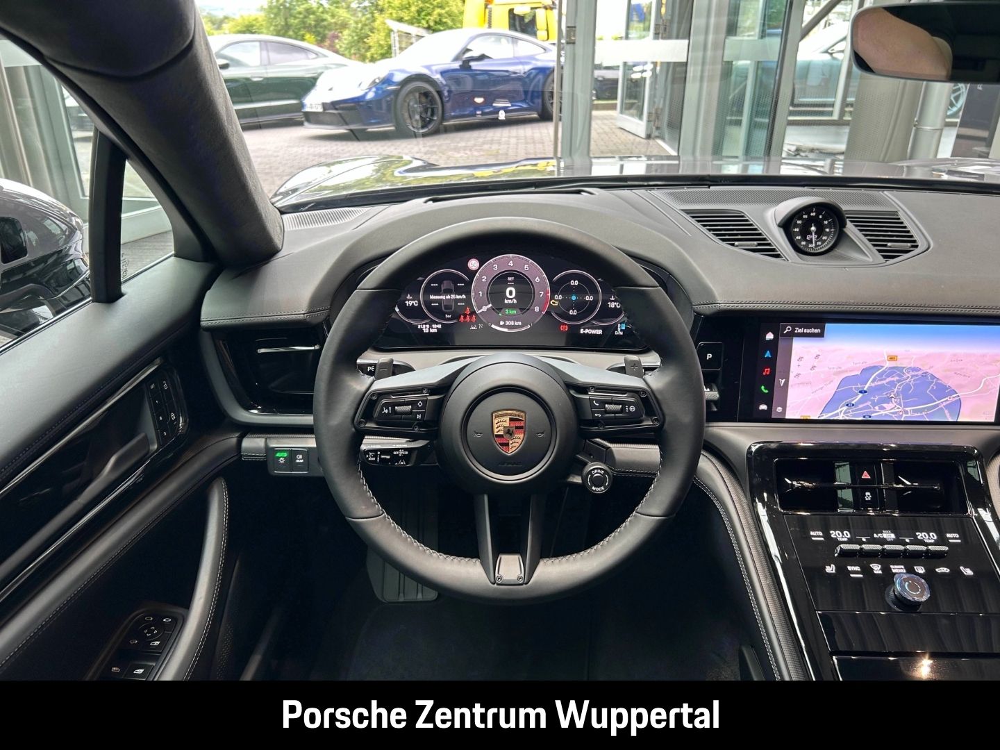 Porsche Panamera 4 E-Hybrid Head-Up SportDesign 21-Zoll