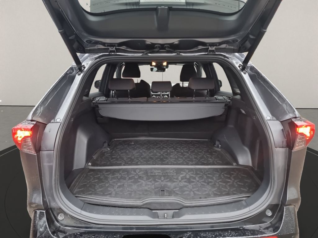 Toyota RAV 4 Plug-in Hybrid - Samsaru's Car Outlet