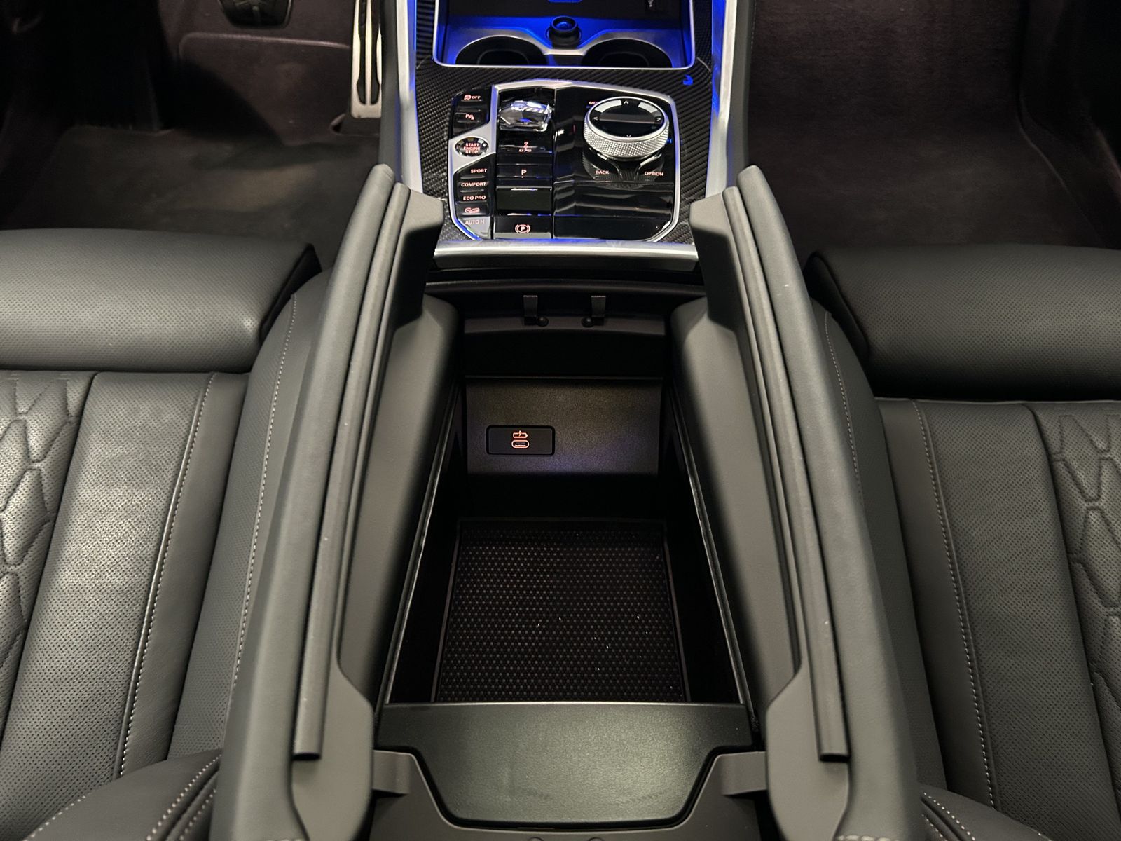 BMW X6 xDrive40i M Sportpaket Pro DA. Prof. PA. Prof