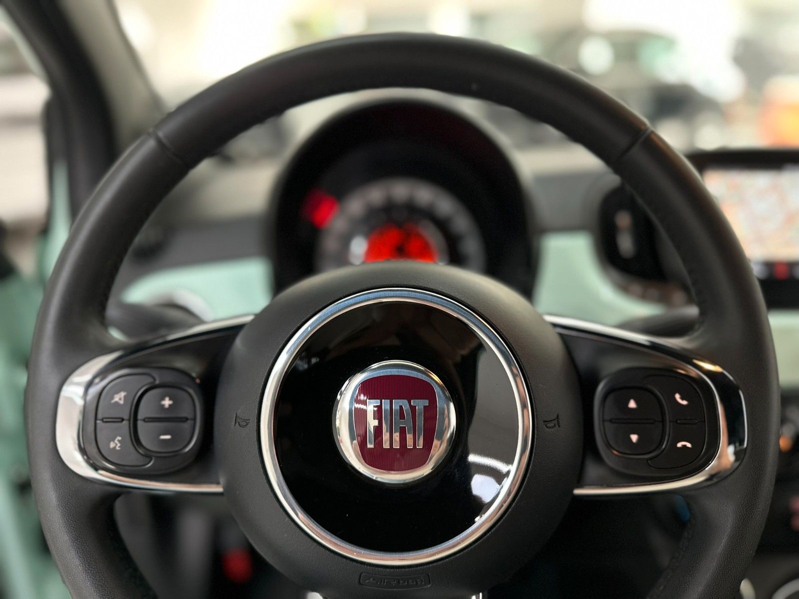 Fiat 500 Lounge - Samsaru's Car Outlet