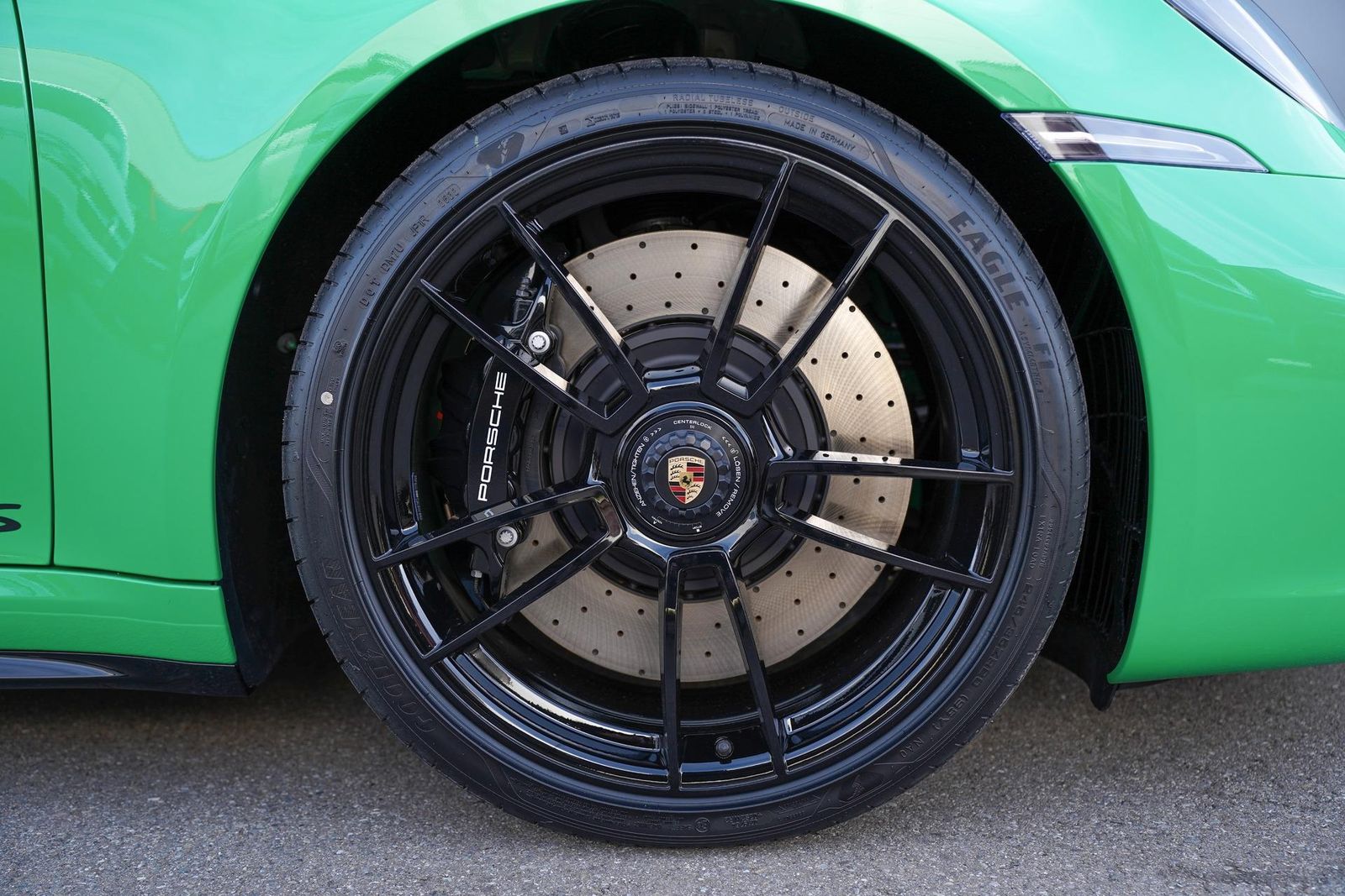 Porsche 992 4 GTS Targa Inno HAL Lift Bose Matrix 360...