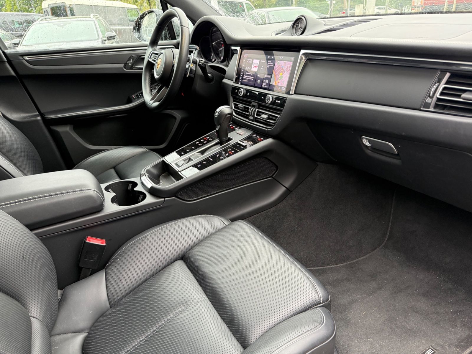 Porsche Macan TOP AUSSTATTUNG nur 28 TKM NP 93593,--
