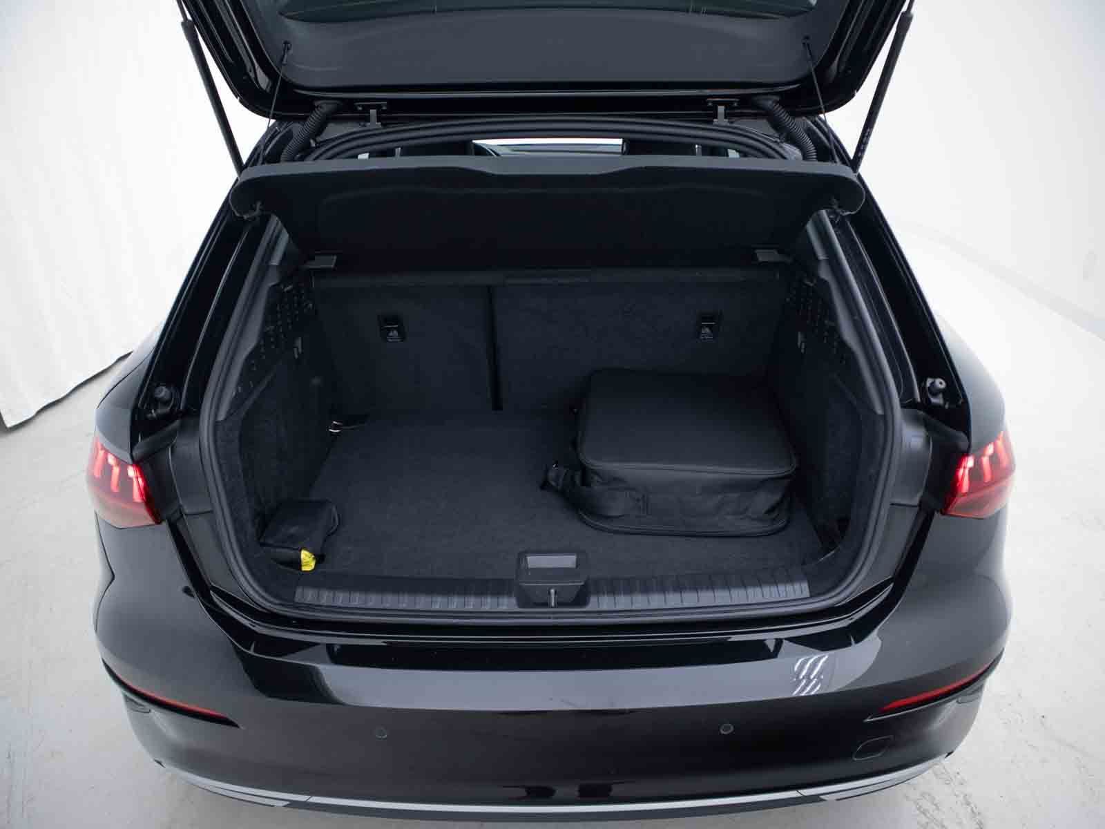 Audi A3 Sportback 40 TFSI e S-TRO*ADVANCED*GJR*NAVI**