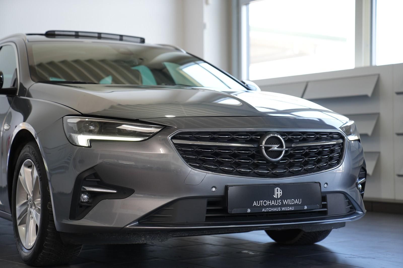 Opel Insignia B Sports Tourer Elegance - Samsaru's Car Outlet