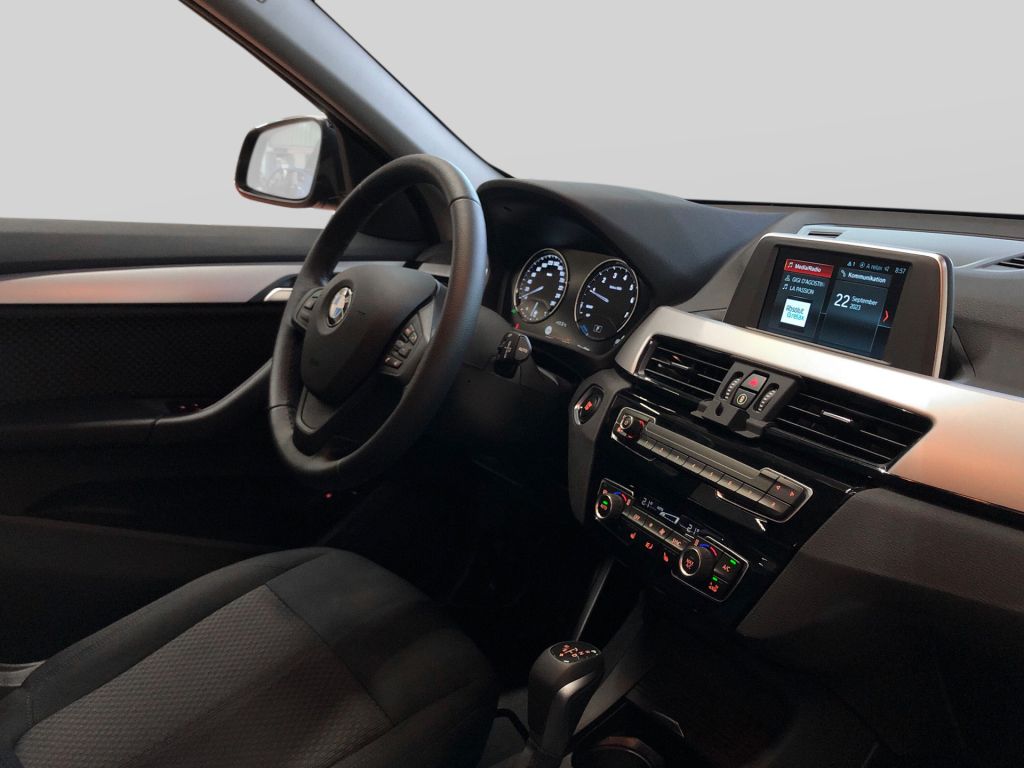 BMW X1 xDrive25e Advantage - Samsaru's Car Outlet