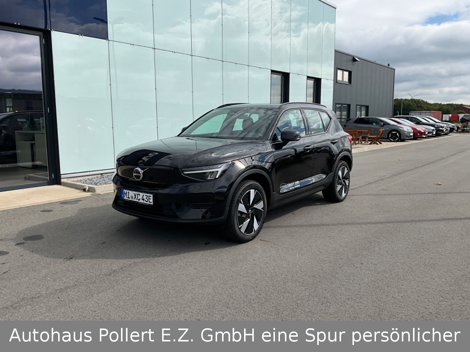 Volvo XC40 Pure Electric Plus