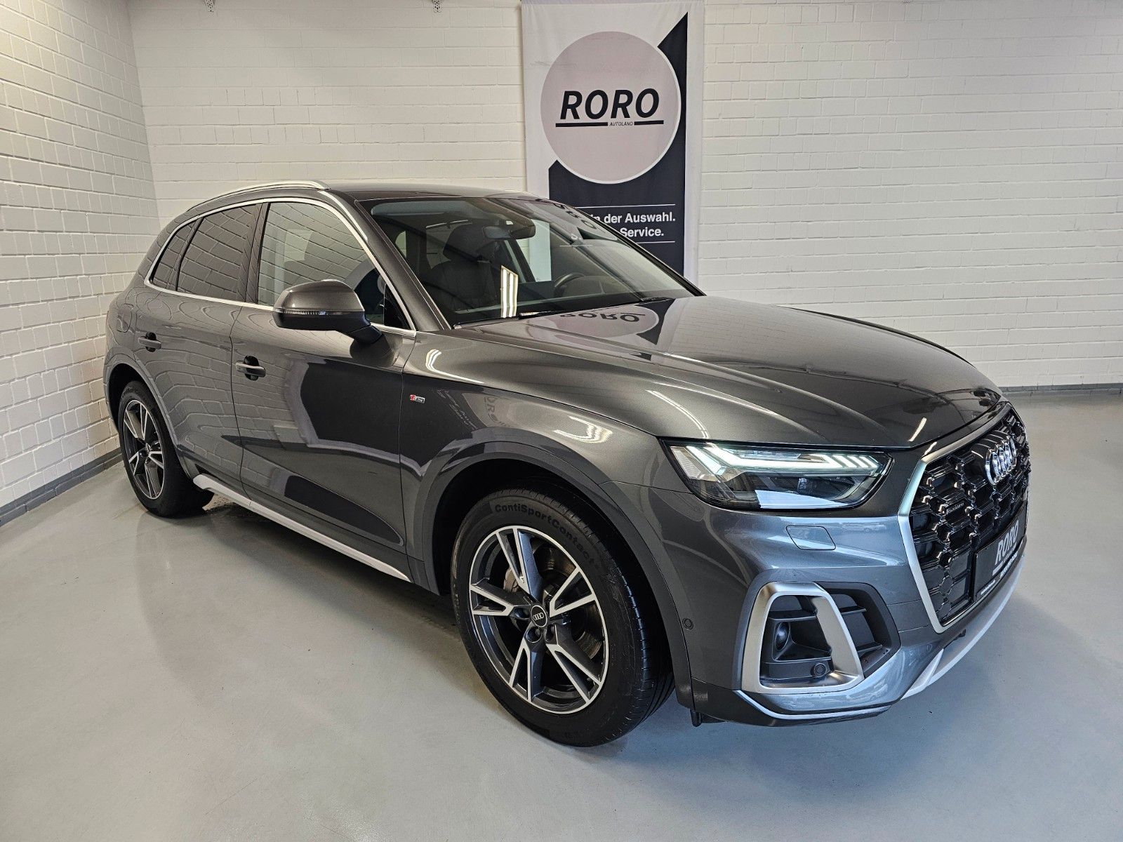 Audi Q5 40 TDI quattro S line + Head-Up/ACC/CarPlay
