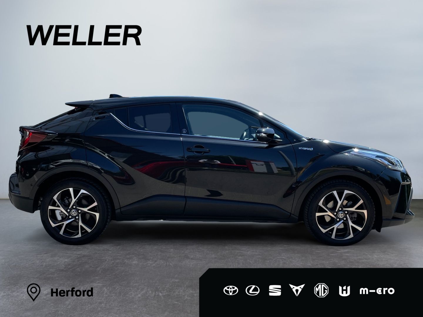 Toyota C-HR 2.0 Hybrid Team - Samsaru's Car Outlet