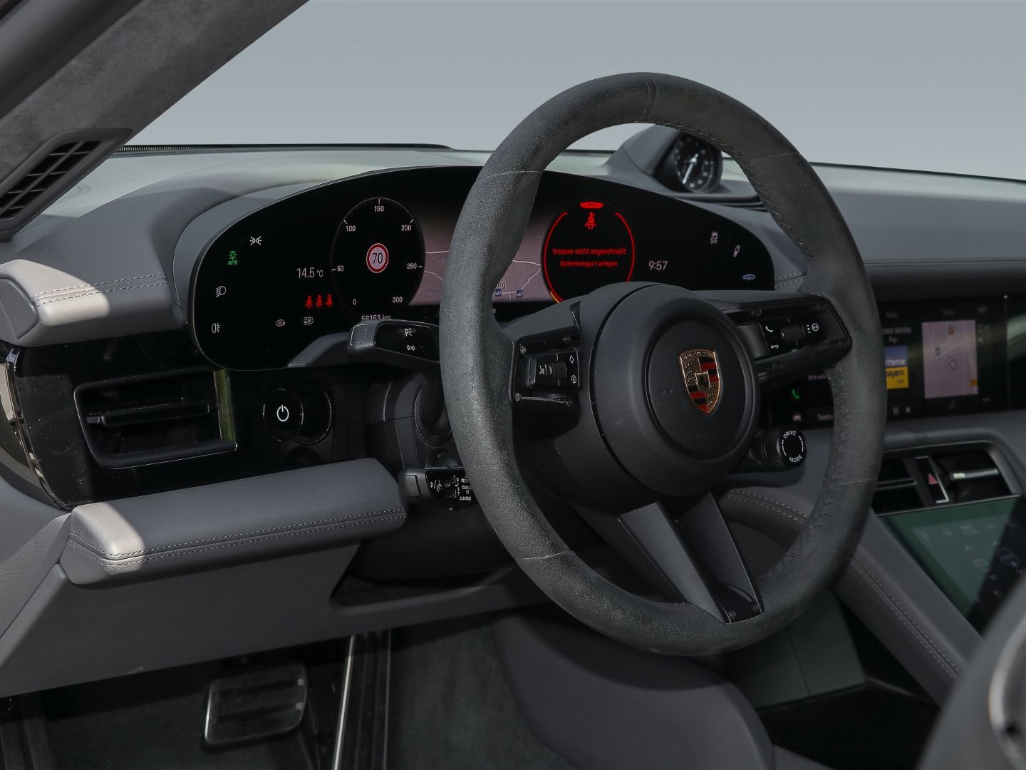 Porsche Taycan GTS Surround-View InnoDrive Sitzbelüftung
