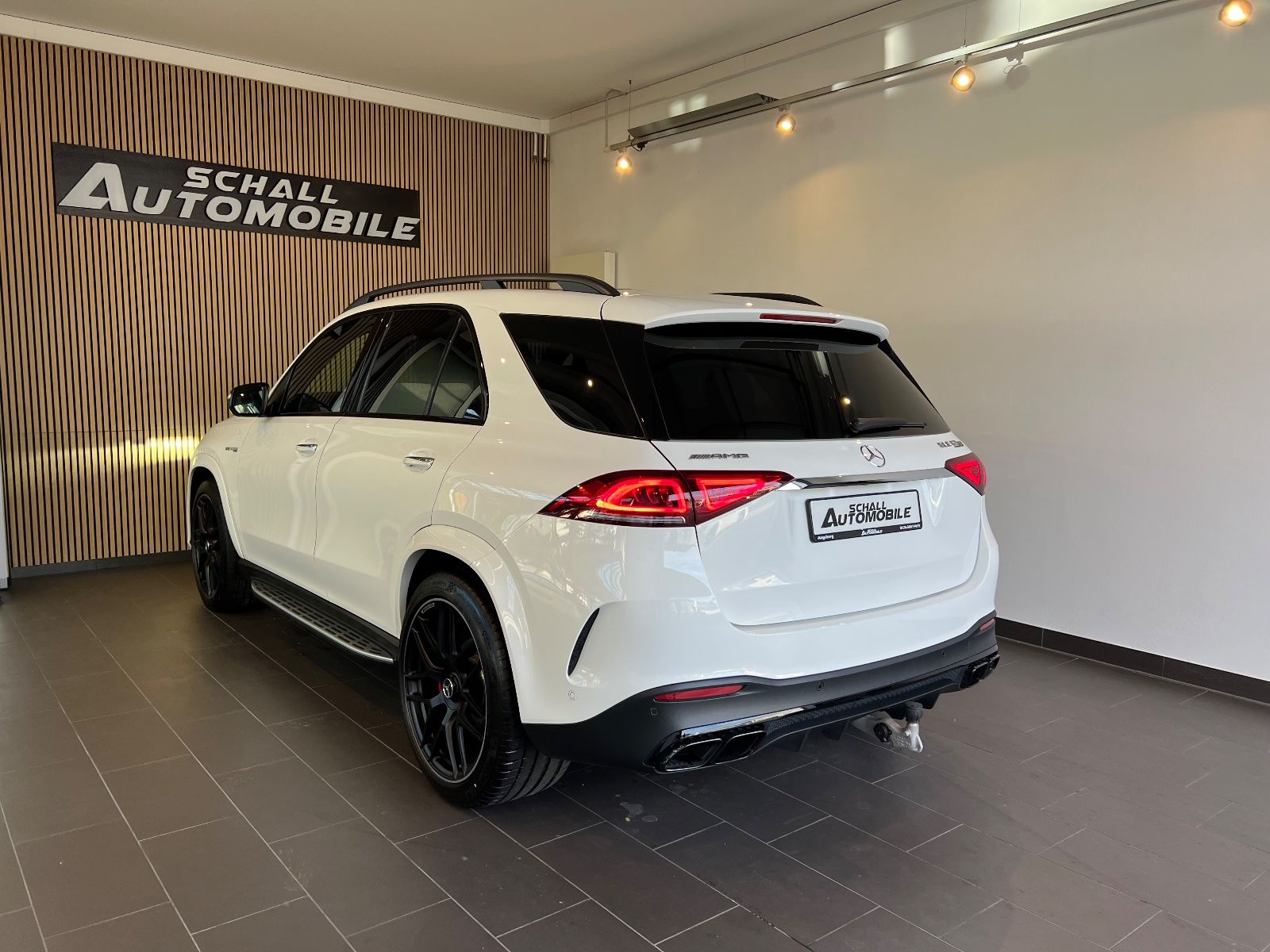 Mercedes-Benz GLE 63s AMG *PANO/MASSAGE/AHK/HUD/NIGHT/FULL/VAT