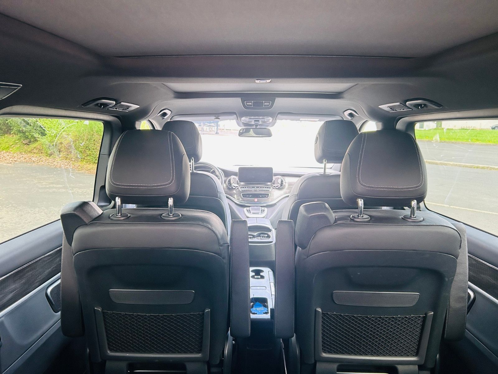 Mercedes-Benz V250 - Samsaru's Car Outlet