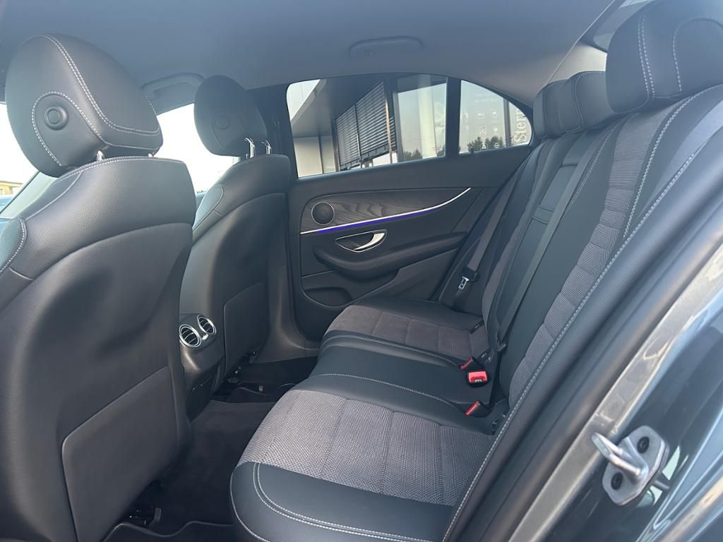 Mercedes-Benz E 200 AMG - Samsaru's Car Outlet