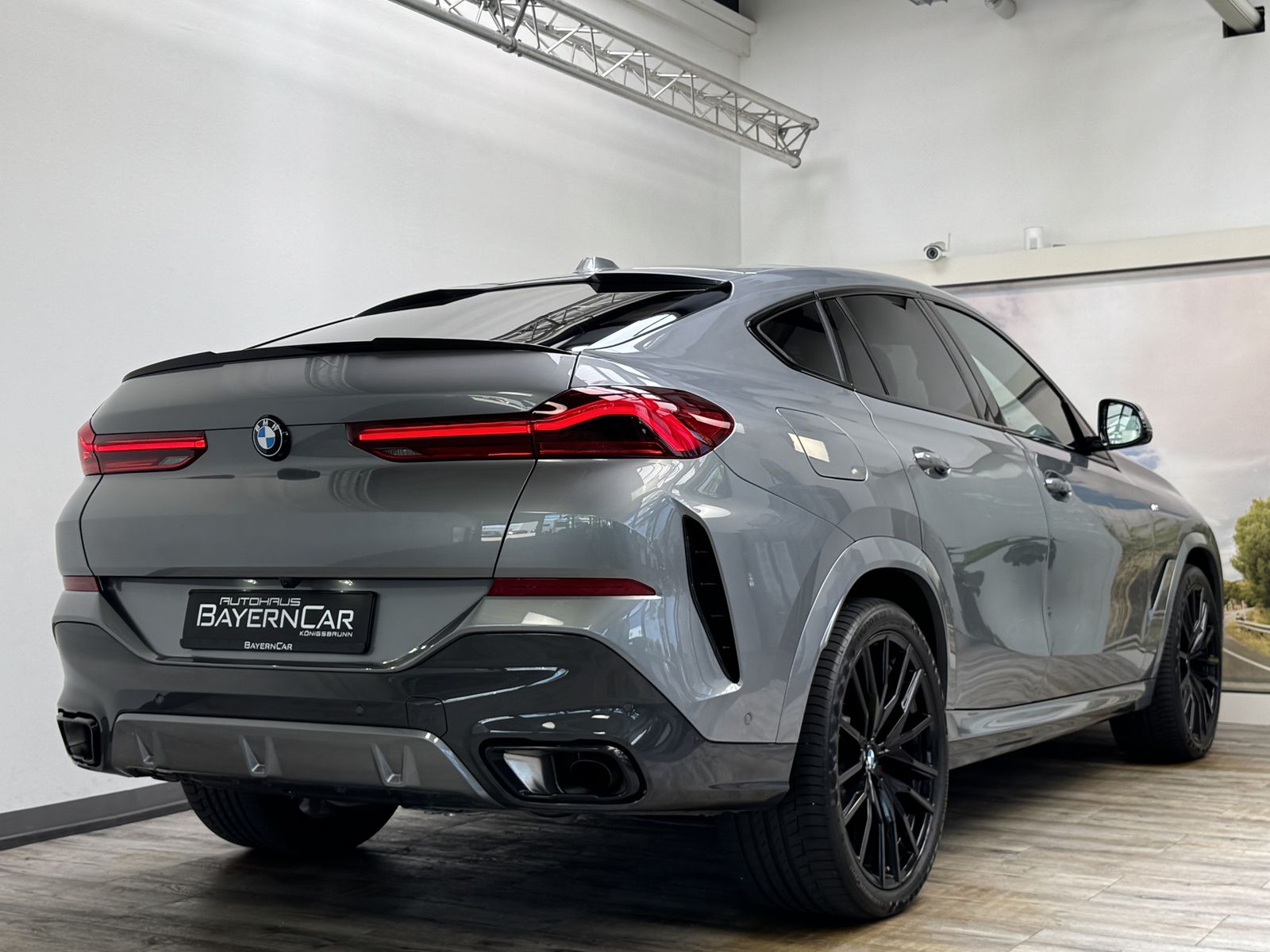 BMW X6 xDrive30d M Sport Pro - Samsaru's Car Outlet