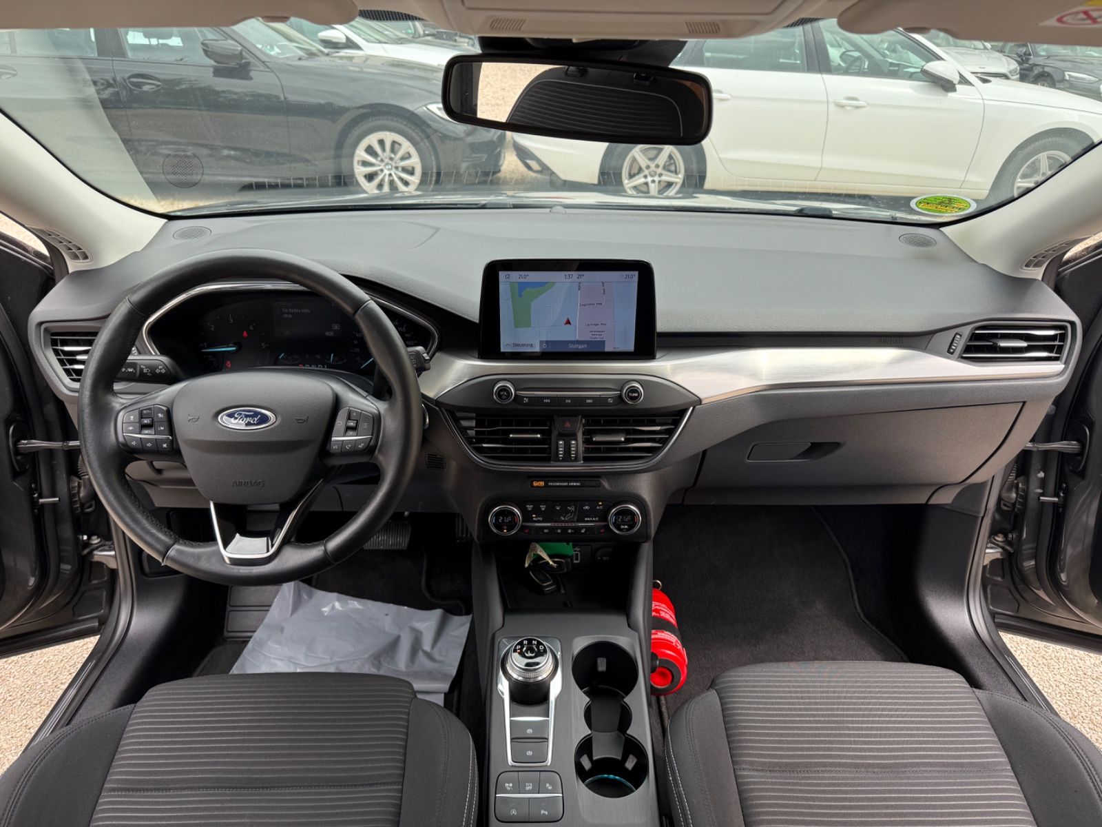Ford Focus Turnier Aut Titanium - Samsaru's Car Outlet