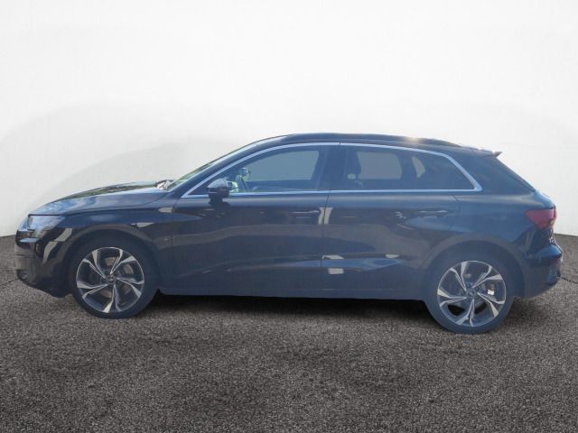 Audi A3 Sportback 40 TFSIe AHK