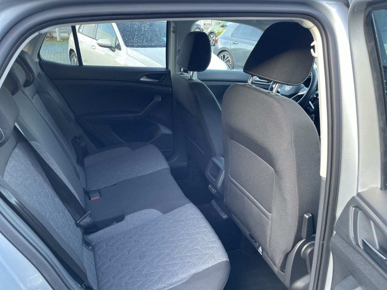 Volkswagen T-Cross 1.0 TSI MOVE - Samsaru's Car Outlet