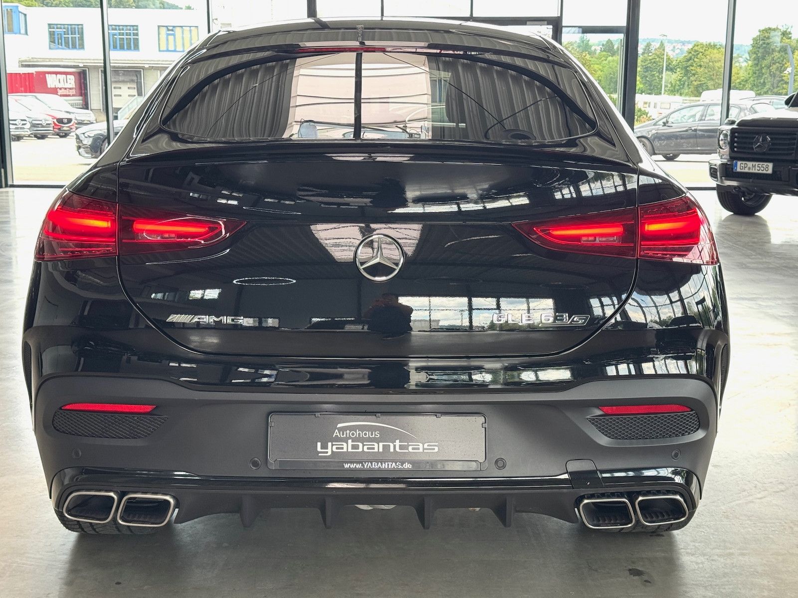 Mercedes-Benz GLE 63 S AMG 4M+ Coupe Pano AIRMATIC DISTRONIC P