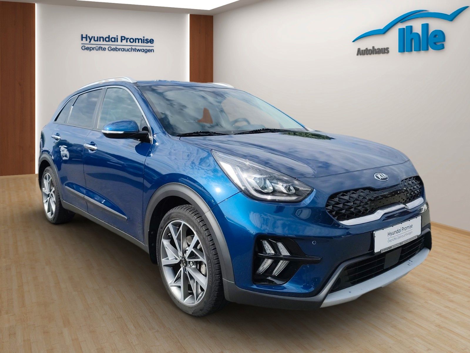 Kia Niro 1.6 GDI Hybrid Spirit - Samsaru's Car Outlet