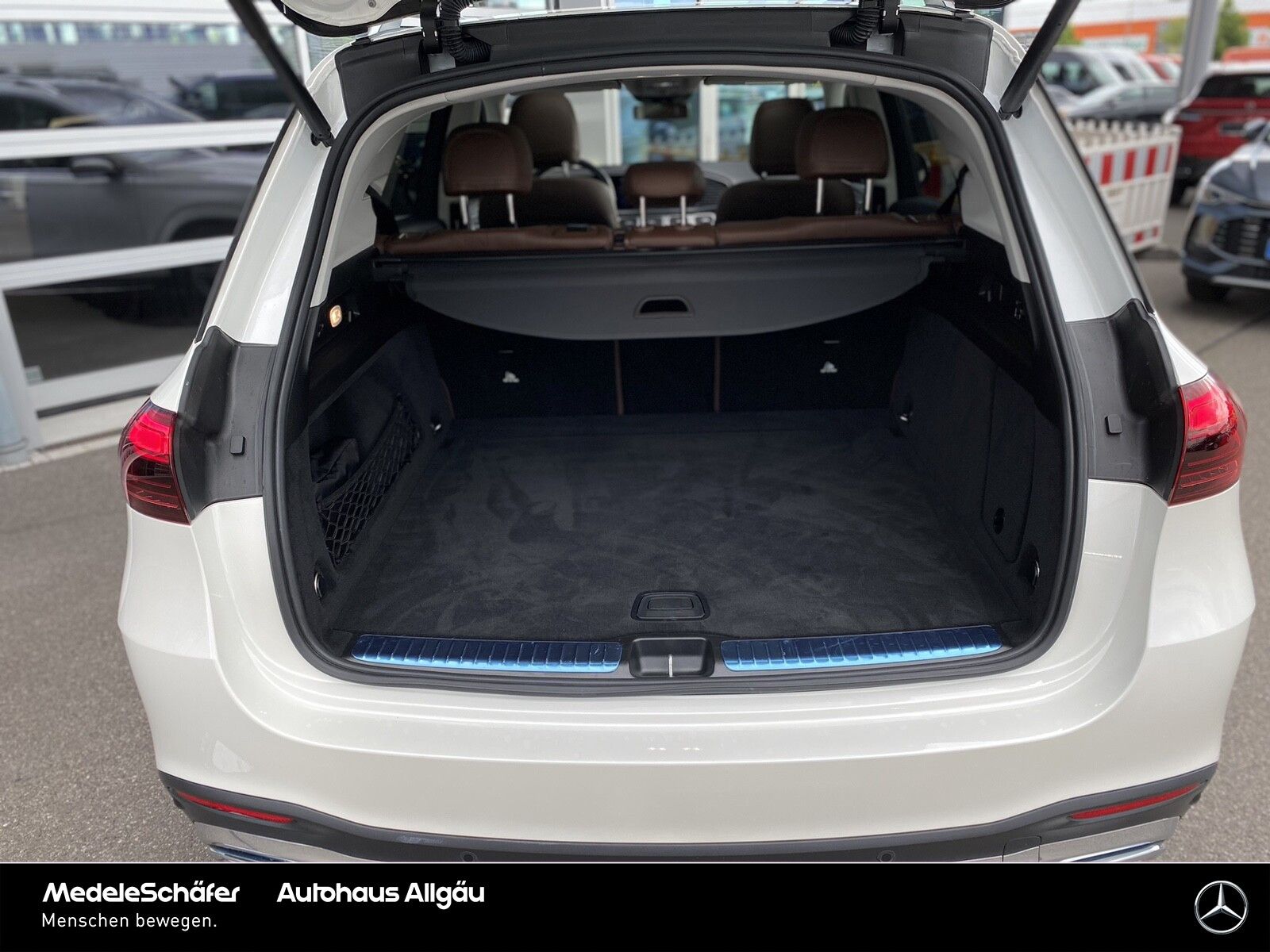 Mercedes-Benz GLE 450 4M AMG 20" AHK Airmatic Distronic Standh