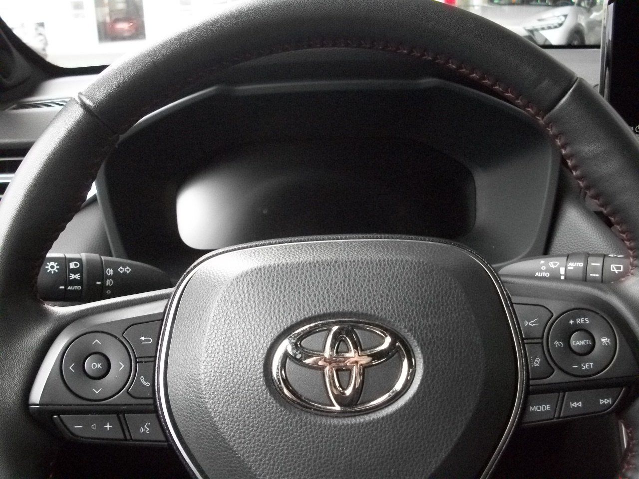Toyota RAV 4 2,5-l Plug-In 4x4 Style