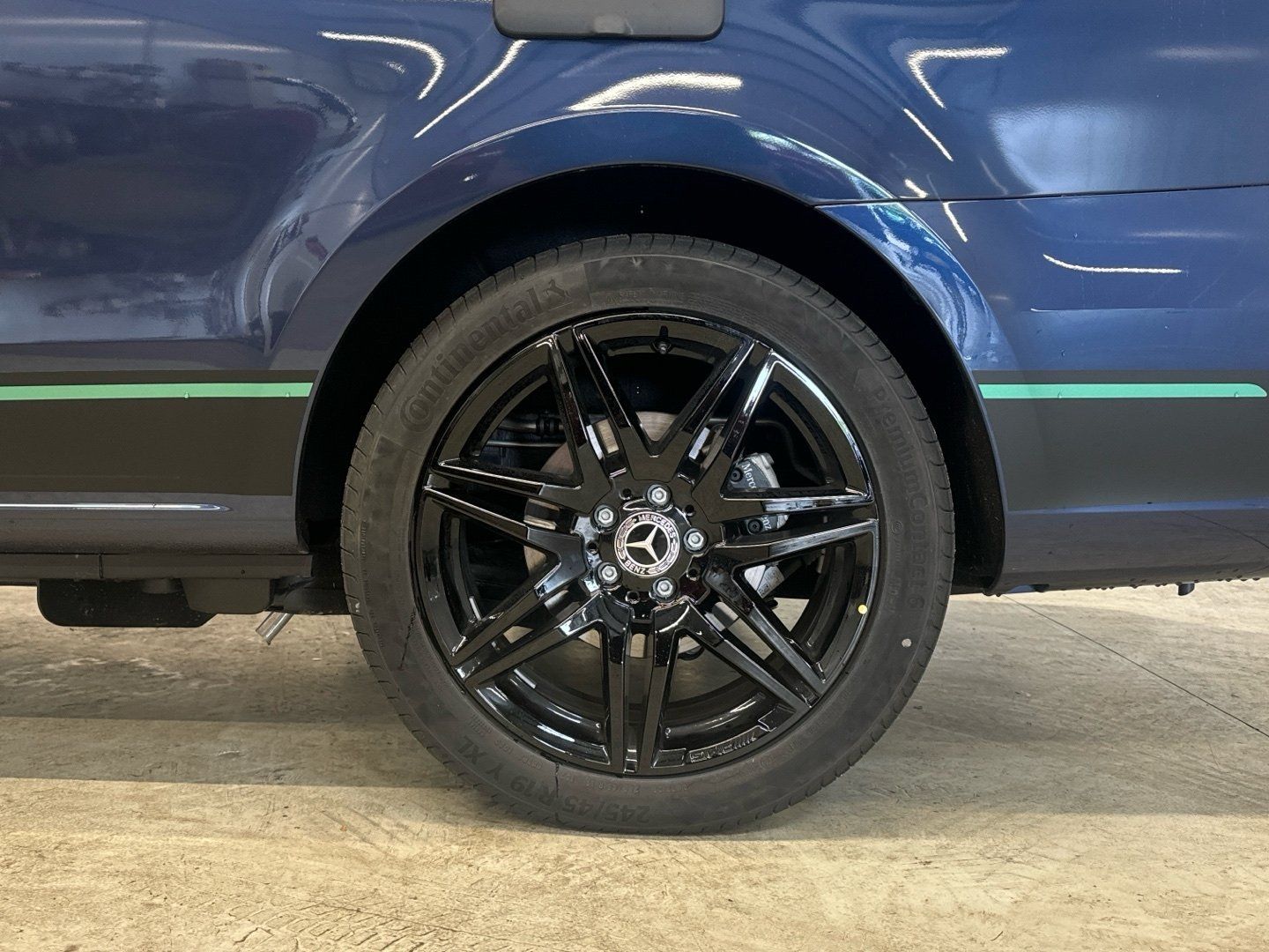 Mercedes-Benz V-Klass Marco Polo 300 d Edition AMG - Samsaru's Car Outlet