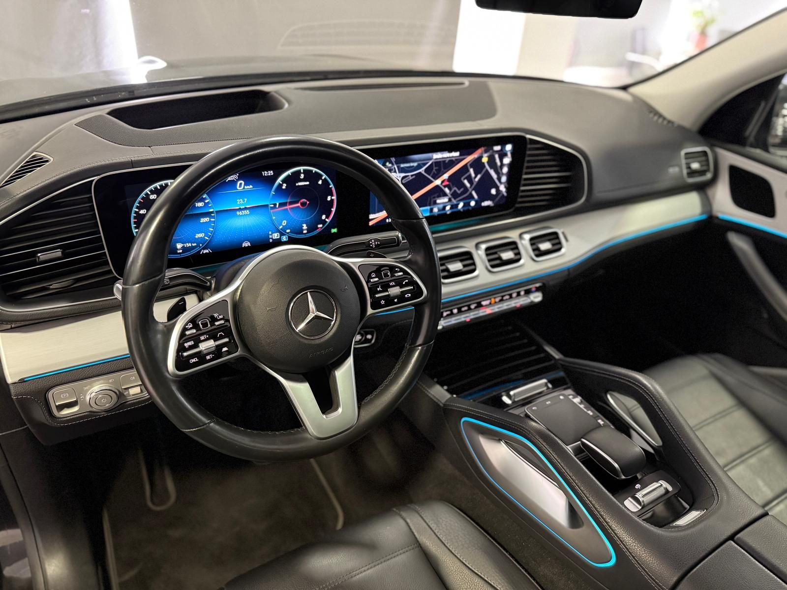 Mercedes-Benz GLE 400 d 4M AMG*PANO*HUD*AIRMATIK*AHK*22 ZOLL*