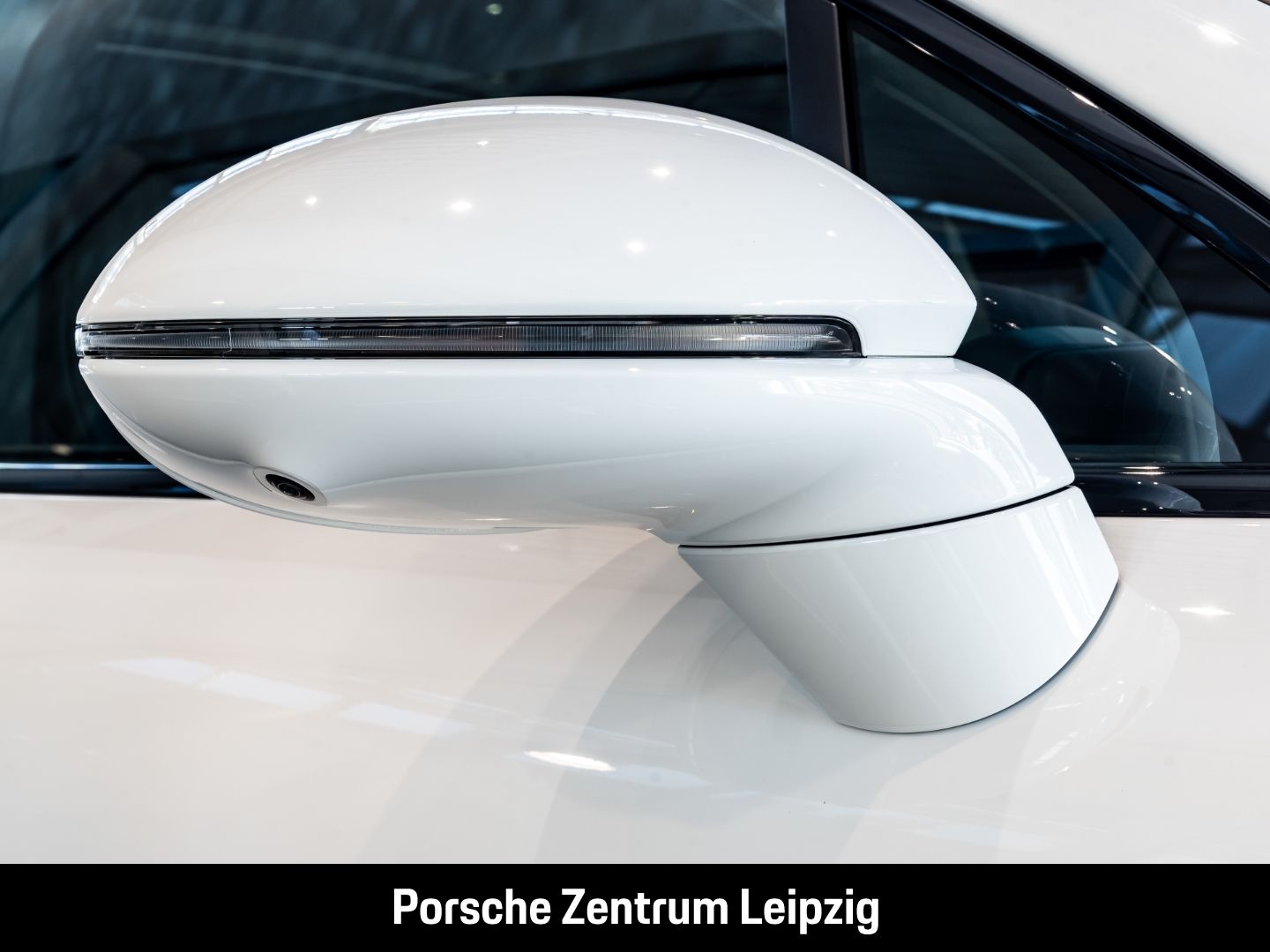 Porsche Cayenne E-Hybrid Coupe Sportabgas el.AHK Luft