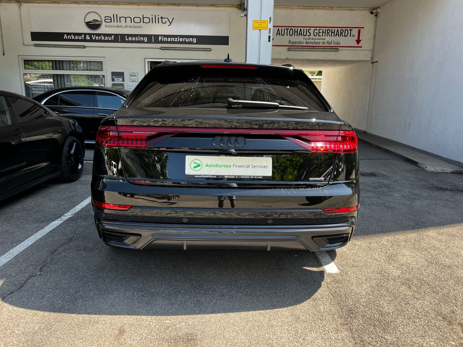 Audi Q8 50 TDI qu S Line Competition+ - Samsaru's Car Outlet