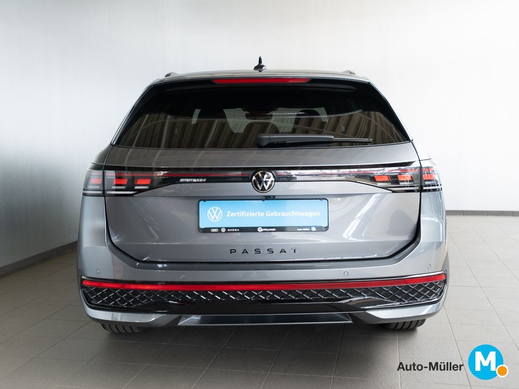 Volkswagen Passat TSI eHybrid DSG R-Line AHK Kamera Pano