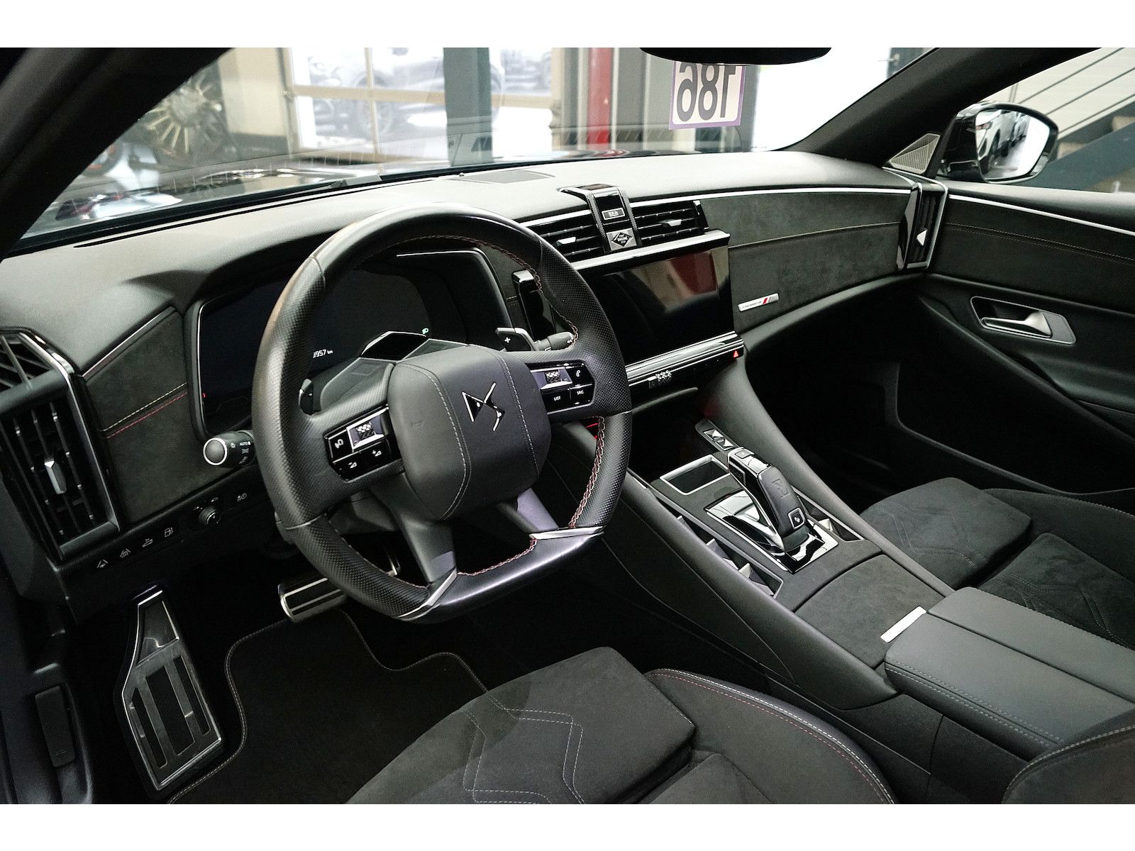 DS Automobiles DS9 E-Tense 225 Performance Line+ Nachtsicht
